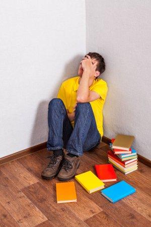 Hombre pasando por un duelo 